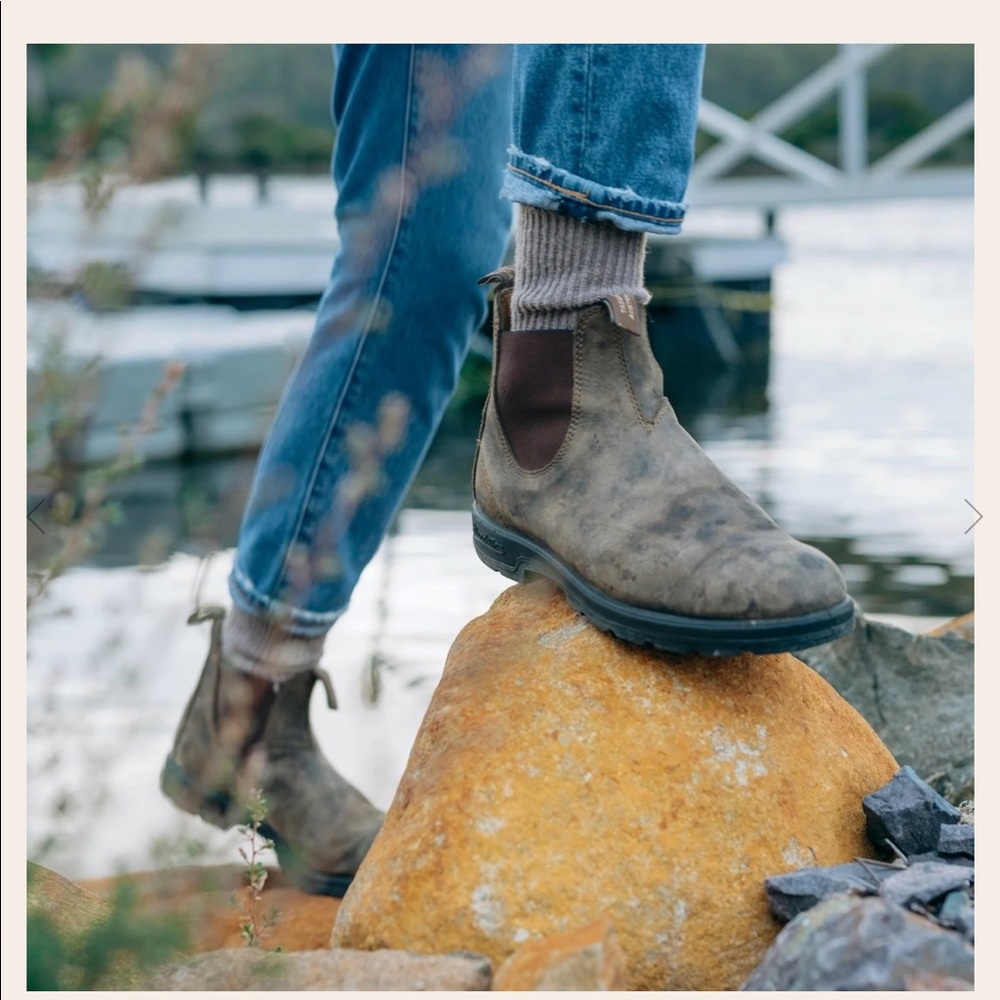 Blundstone Chelsea boots